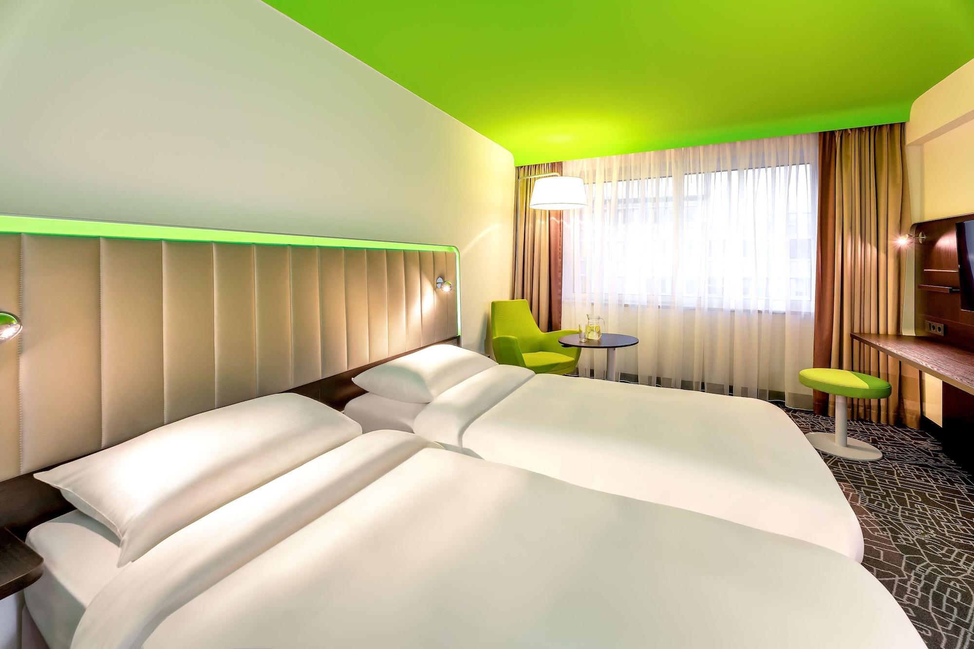 Park Inn By Radisson Nuernberg Esterno foto