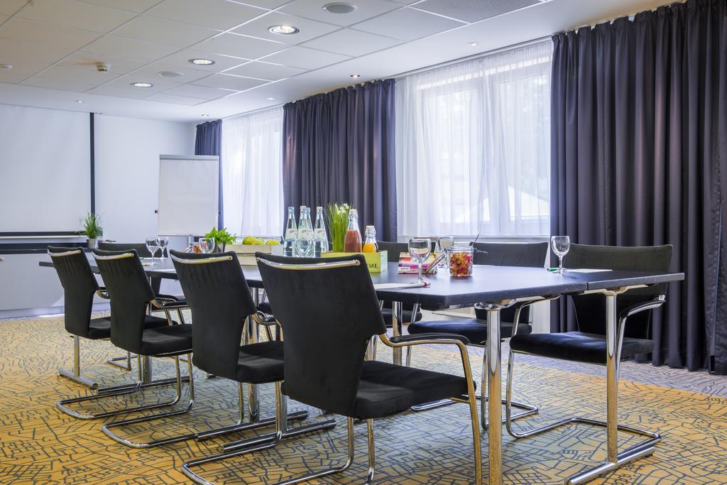 Park Inn By Radisson Nuernberg Esterno foto