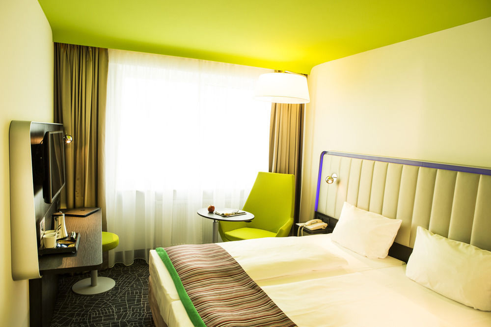Park Inn By Radisson Nuernberg Esterno foto