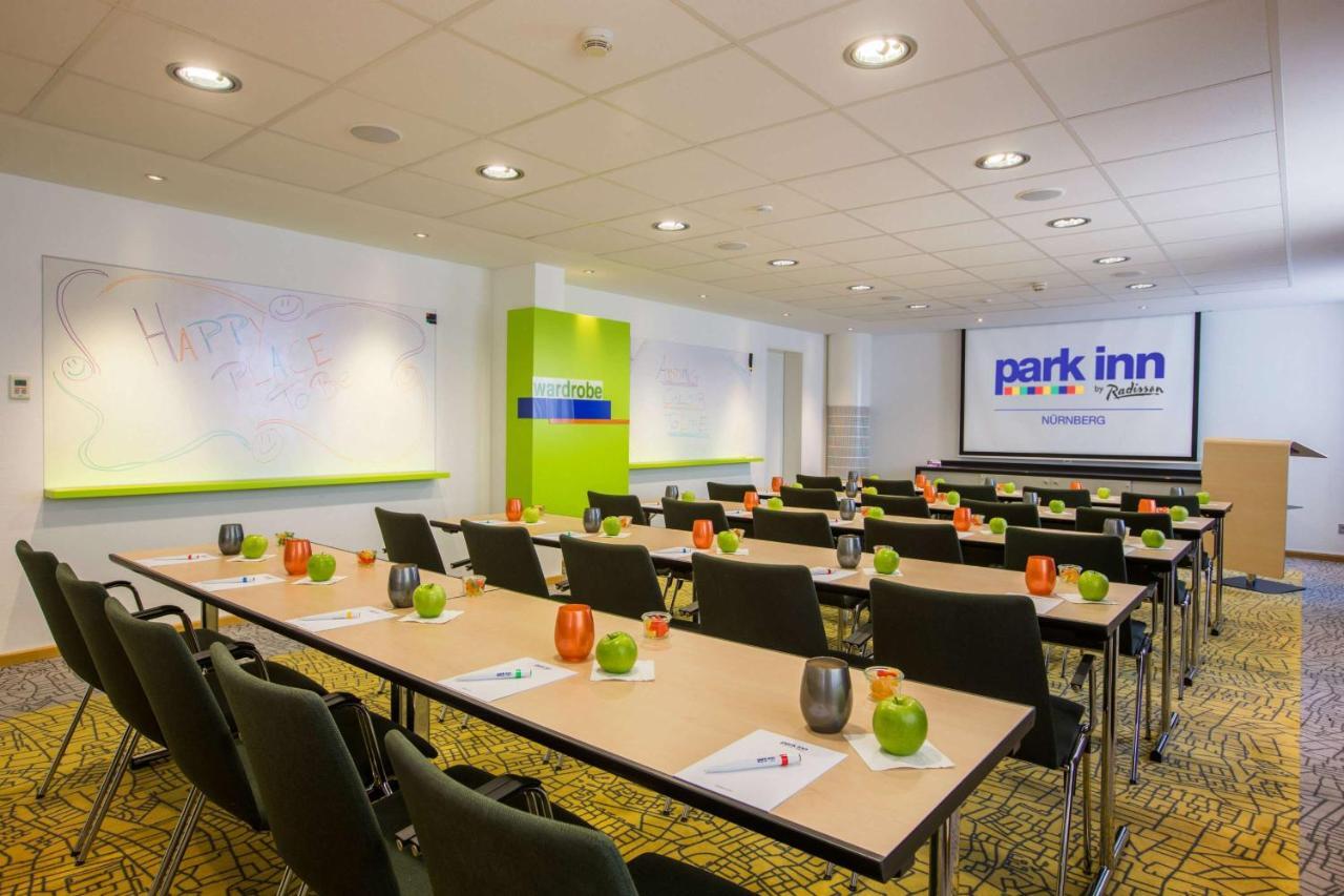 Park Inn By Radisson Nuernberg Esterno foto